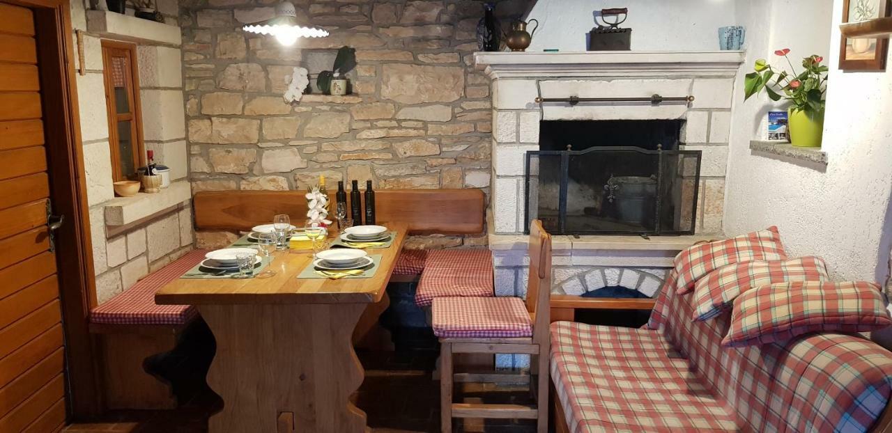 הוילה בוג'ה Casa Istria מראה חיצוני תמונה